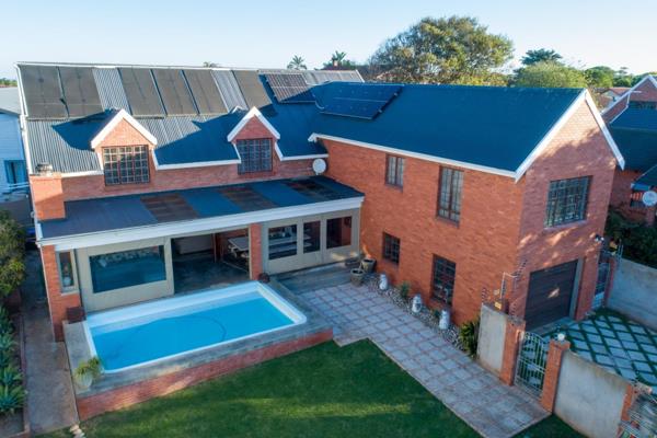 6 Bedroom Property for Sale in Noorsekloof Eastern Cape